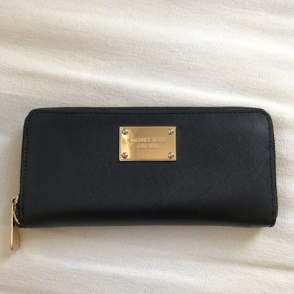Michael Kors black wallet